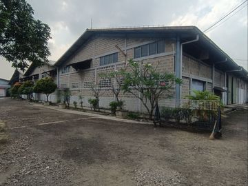 Dijual Cepat Gudang Ijin Pabrik Luas tanah 9000m2 SHM di  Jl.Pembangunan 1 Tangerang Banten
