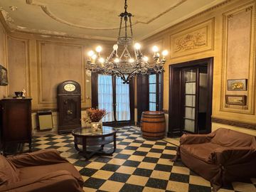 Casa de 5 ambientes en Venta en Villa crespo