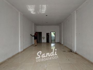 Murah Istimewa Ruko Luas Strategis Tepi Jl. Palagan Utara Hotel Hyatt