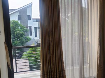 Dijual Rumah Bagus 2 lantai 200 meter  Minimalis Dekat Mal Cibubur Junction Jakarta Timur