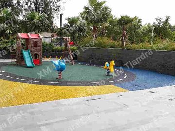 Termurah !! Grand Sungkono Lagoon Tower Venetian Baru Gres 2 Kamar Tidur Full Furnish