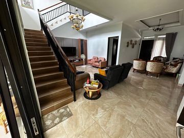 Rumah Fully renovasi Kencana loka BSD