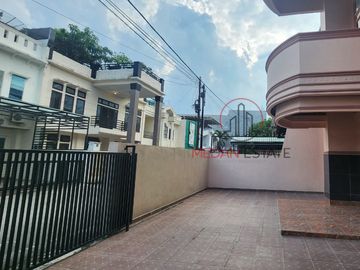 Dijual Villa Taman Polonia V