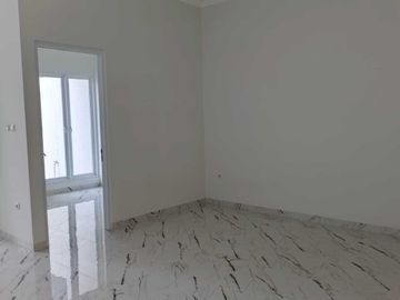 Rumah Baru Modern Minimalis 2 Lantai di Kayu Putih, Jakarta Timur