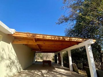 VENDO ESPECTACULAR CASA EN SANTA ROSA DE CALAMUCHITA