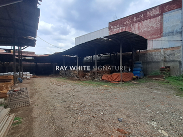 Dijual Tanah Zona Komersil Area Prime di Jl Pahlawan Revolusi Pd Bambu