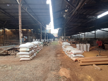 Dijual Tanah Zona Komersil Area Prime di Jl Pahlawan Revolusi Pd Bambu
