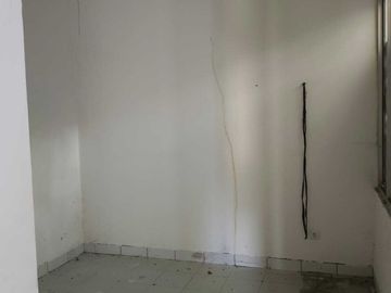 DIjual cepat rumah di CItra raya dekat Pasar Modern City Market