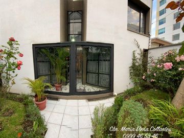 Casa en  El Bosque, 4 dormitorios, uso comercial o residencial