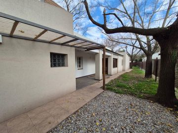 Casa en Funes