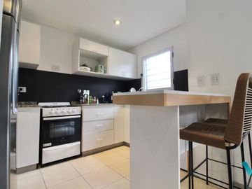Venta de Duplex 3 amb. Ituzaingo Norte Apto credito
