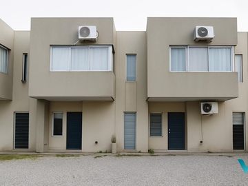 Venta de Duplex 3 amb. Ituzaingo Norte Apto credito