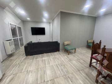 En Venta, Casa de 2 Dormitorios, Altos de Alberdi, Plottier