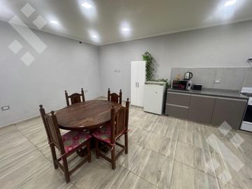 En Venta, Casa de 2 Dormitorios, Altos de Alberdi, Plottier