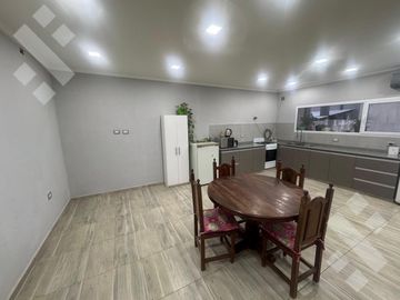 En Venta, Casa de 2 Dormitorios, Altos de Alberdi, Plottier