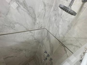 En Venta, Casa de 2 Dormitorios, Altos de Alberdi, Plottier