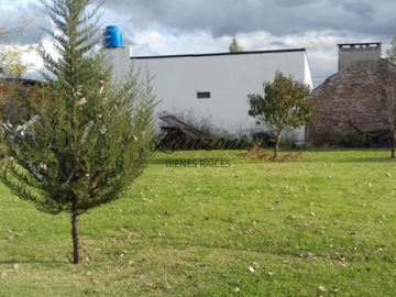 CASA QUINTA DE ESTILO MODERNO EN VILLA RUÃZ - CÃ³d. LBR58CAS/Q/VR