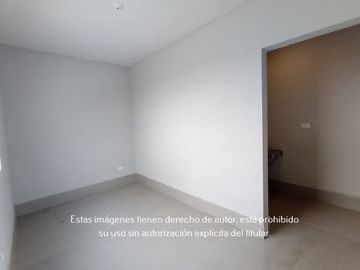 Casa en Venta Cumbres Elite Premier Sector Vesubio Frente a Parque