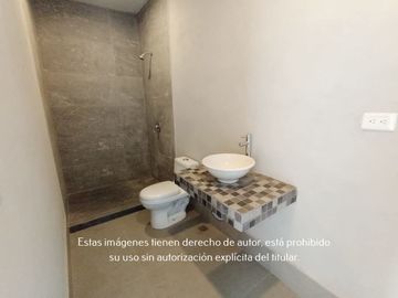 Casa en Venta Cumbres Elite Premier Sector Vesubio Frente a Parque