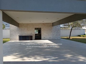 Casa en Venta en Dominio Cumbres Santoral III Preventa