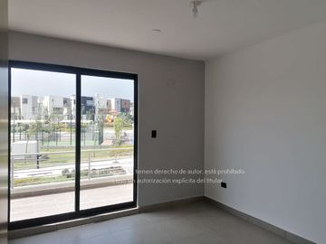 Casa en Venta en Dominio Cumbres 2 Niveles