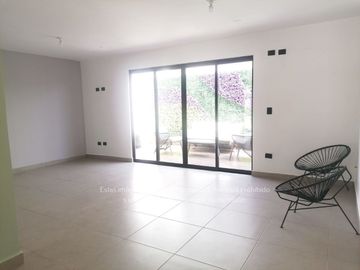 Casa en Venta en Dominio Cumbres 2 Niveles