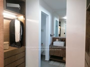Casa en Venta en Dominio Cumbres 3 Niveles
