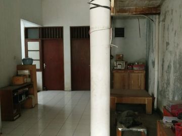Rumah Murah Hitung Tanah Kemang Pratama Bekasi Minim Renovasi