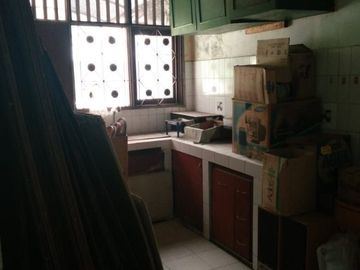 Rumah Murah Hitung Tanah Kemang Pratama Bekasi Minim Renovasi