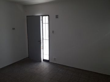 DPTO EN VENTA PLANTA BAJA 2 DORM. EN ALTO ALBERDI