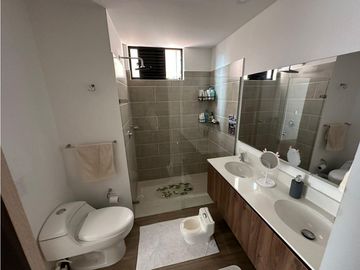 Apartamento en venta o arriendo en Rionegro, Sector Gualanday