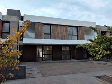 Chacra del Sur a Estrenar Duplex  3 dorm  detalles de categorÃ­a
