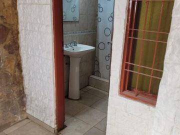 CASA MONOAMBIENTE TIPO LOFT EN PILAR CENTRO CALLE EL CEIBO 59 A 50M DE PANAMERICANA ACCESO PILAR