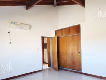 JMR Propiedades | Los Alcanfores | Casa a la venta | Apto Credito
