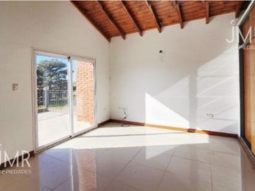 JMR Propiedades | Los Alcanfores | Casa a la venta | Apto Credito