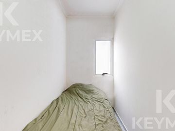 Departamento de 1 dormitorio con cochera en venta, La Plata