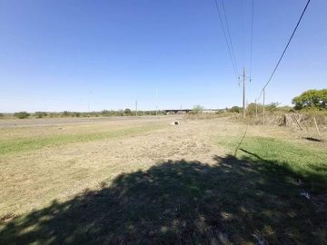 VENDE TERRENO CON CASA / LOCAL EN ACCESO SUR!