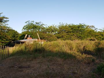 LOTE EN PUNTA INDIO AMPLIO
