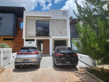 Casa en  Venta en Altozano Fraccionamiento privado