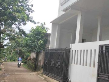 Di jual Rumah 2 lantai di mustika jaya Bekasi Timur padurenan  Bekasi