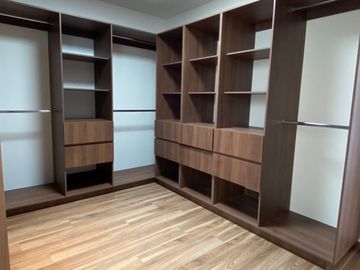Casa de autor en venta en la vista residencial