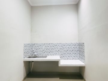 Dijual rumah di sektor v pondok ungu permai Bekasi