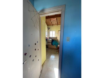 casa de tres dormitorios en dos plantas