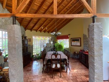 Casa en venta, Rio Amarillo, diseño único