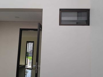 Ready stock ada , barat surabaya