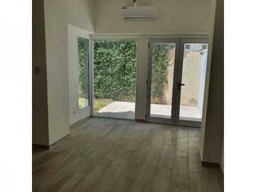 LindÃ­simo Departamento con JardÃ­n
