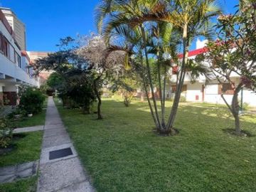 SE VENDE DUPLEX ZONA PARQUE URQUIZA CON COCHERA