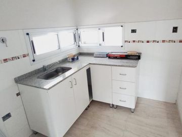EN VENTA- DUPLEX ZONA DIAZ VELEZ
