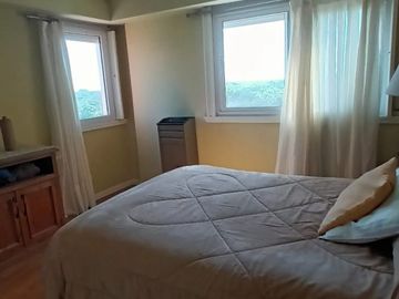 DEPARTAMENTO EN VENTA EN PINAMAR CENTRO .IMPECABLE [ FINANCIACION ] EVALUAMOS TU PROPUESTA 2 AMBIENTES AMPLIOS
