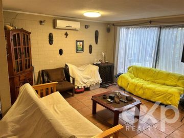 Casa en Venta en Calle del Rodeo esquina Avenida Las Torres